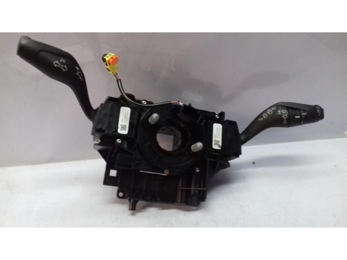 MANDO MULTIFUNCION FORD FOCUS 2017