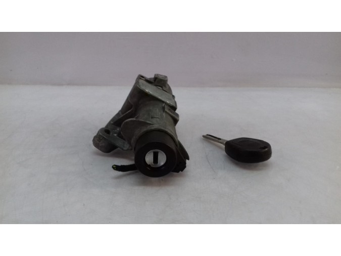CONMUTADOR DE ARRANQUE SEAT CORDOBA 2003