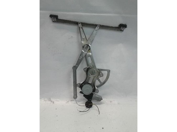 ELEVALUNAS DELANTERO IZQUIERDO TOYOTA PRIUS 2009