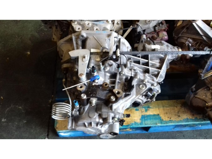 CAJA CAMBIOS OPEL MOKKA 2011