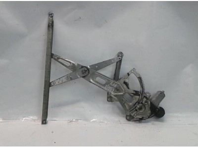 ELEVALUNAS DELANTERO DERECHO TOYOTA PRIUS 2009