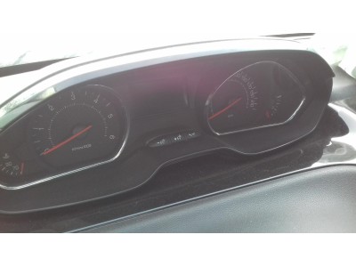 CUADRO INSTRUMENTOS PEUGEOT 208 2012