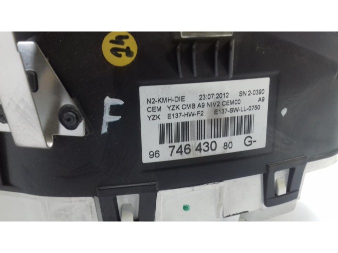 CUADRO INSTRUMENTOS PEUGEOT 208 2012