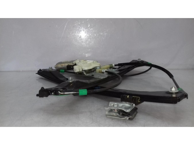 ELEVALUNAS DELANTERO DERECHO SAAB 93 2010