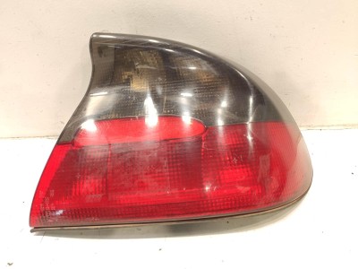 PILOTO TRASERO DERECHO OPEL TIGRA 1998