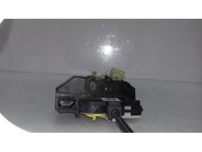 CERRADURA PUERTA DELANTERA DERECHA CHEVROLET CRUZE 2011