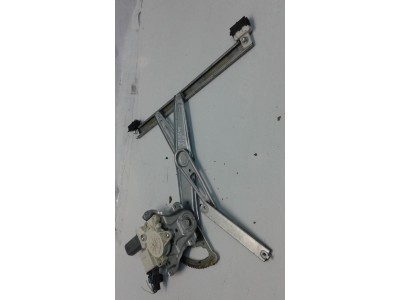 ELEVALUNAS DELANTERO DERECHO TOYOTA AVENSIS 2008