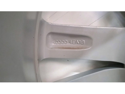 LLANTA SO NISSAN QASHQAI 2016