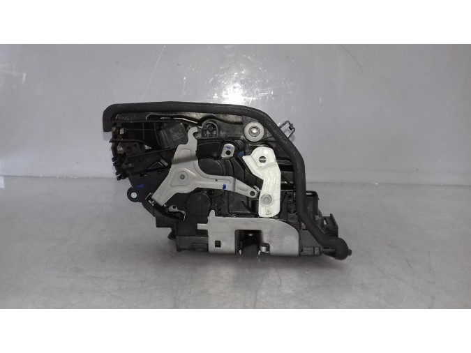 CERRADURA PUERTA DELANTERA DERECHA BMW X1 2019
