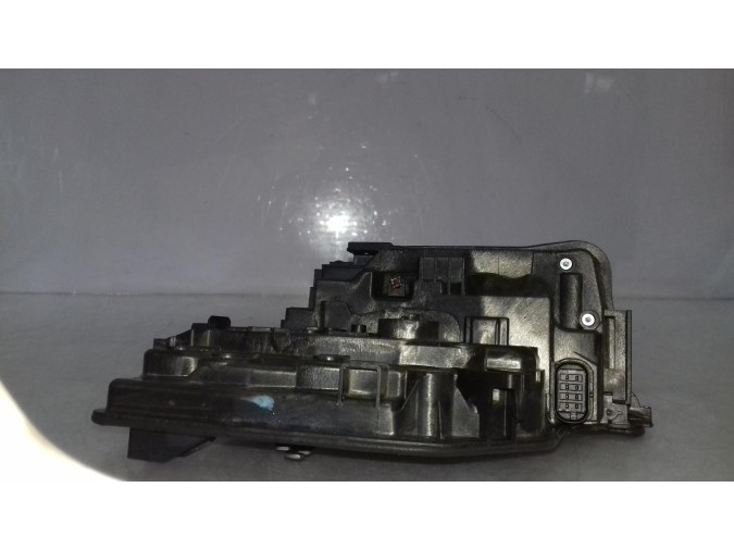 CERRADURA PUERTA TRASERA DERECHA BMW X1 2019