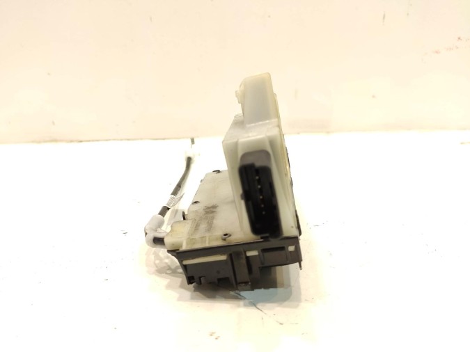 CERRADURA PUERTA DELANTERA DERECHA PEUGEOT 208 2019