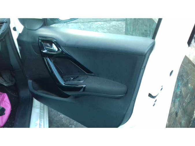 ELEVALUNAS DELANTERO DERECHO PEUGEOT 208 2019