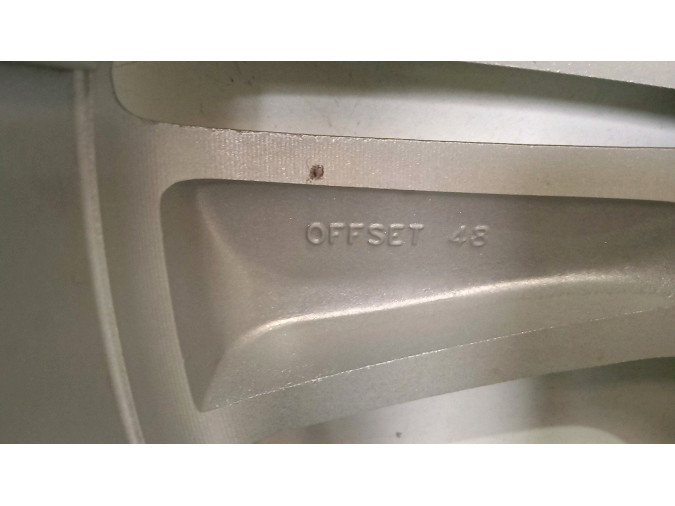 LLANTA SO HYUNDAI IX35 2011