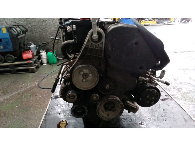 MOTOR CON ACCESORIOS Y CAJA DE CAMBIOS ALFA ROMEO 147 2006