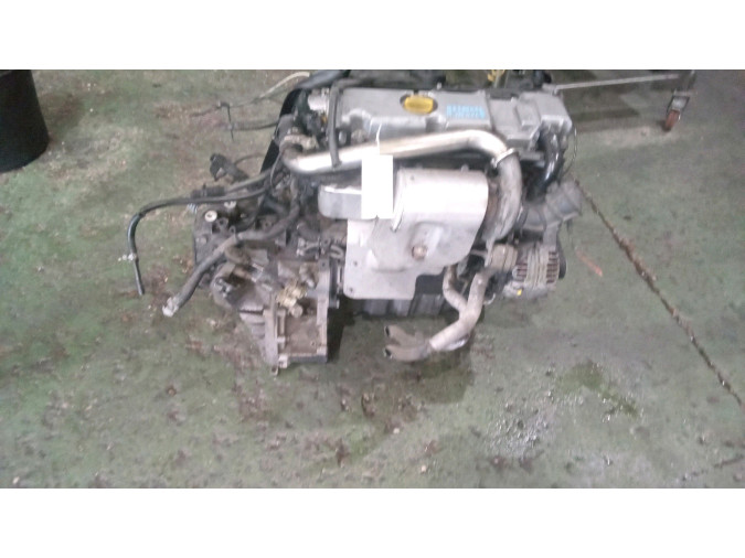 MOTOR CON ACCESORIOS Y CAJA DE CAMBIOS OPEL ZAFIRA 2001