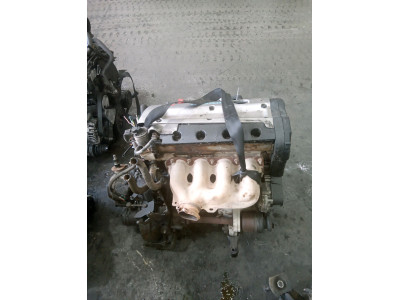 MOTOR CON ACCESORIOS Y CAJA DE CAMBIOS CITROEN XSARA PICASSO