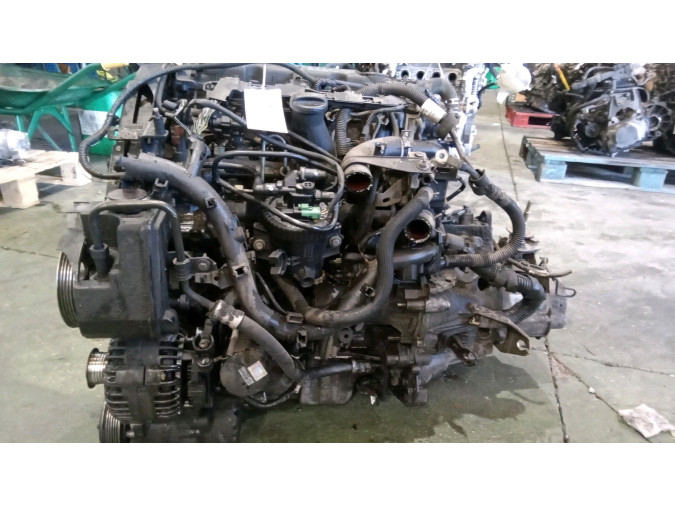 MOTOR CON ACCESORIOS Y CAJA DE CAMBIOS CITROEN XSARA PICASSO 2002