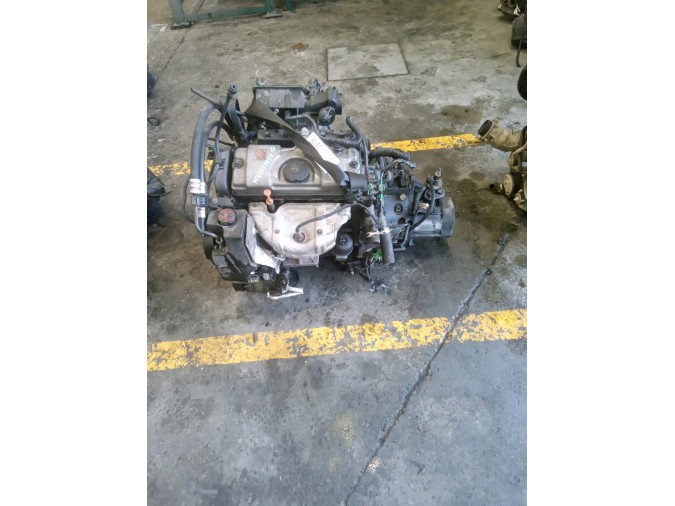 MOTOR CON ACCESORIOS Y CAJA DE CAMBIOS CITROEN XSARA PICASSO