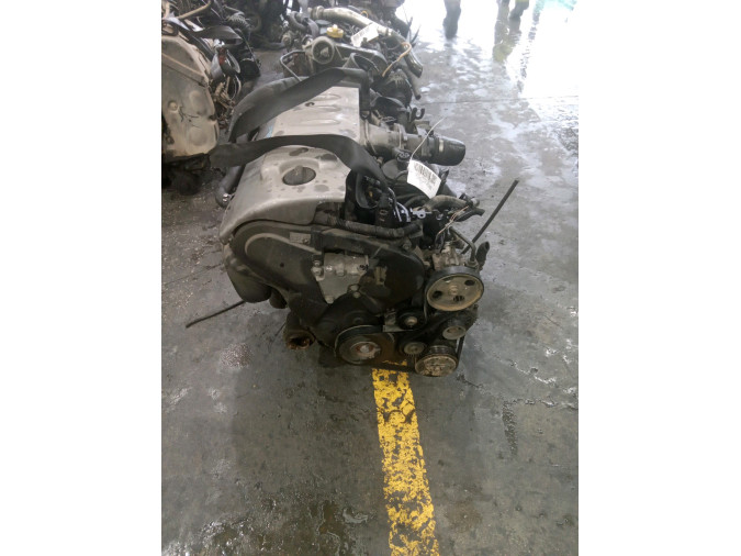 MOTOR CON ACCESORIOS Y CAJA DE CAMBIOS PEUGEOT 607