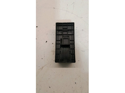 MANDO ELEVALUNAS DELANTERO IZQUIERDO AUDI Q5 2009