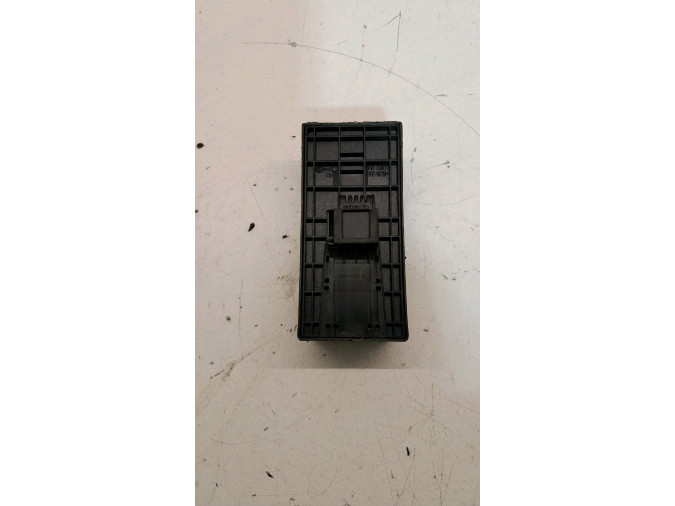 MANDO ELEVALUNAS DELANTERO IZQUIERDO AUDI Q5 2009