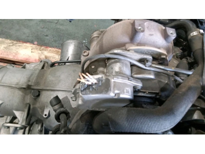 MOTOR CON ACCESORIOS SIN CAJA DE CAMBIOS AUDI A6 2005