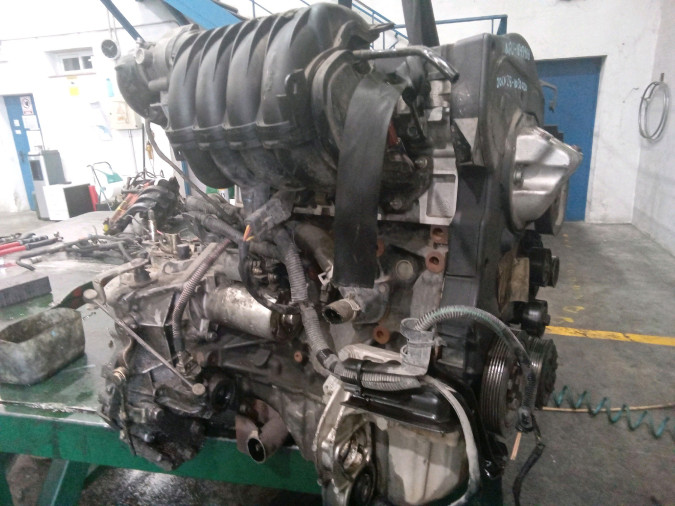 MOTOR CON ACCESORIOS Y CAJA DE CAMBIOS CITROEN XSARA 2003