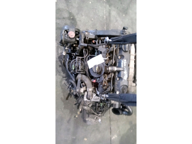 MOTOR CON ACCESORIOS Y CAJA DE CAMBIOS CITROEN XSARA PICASSO