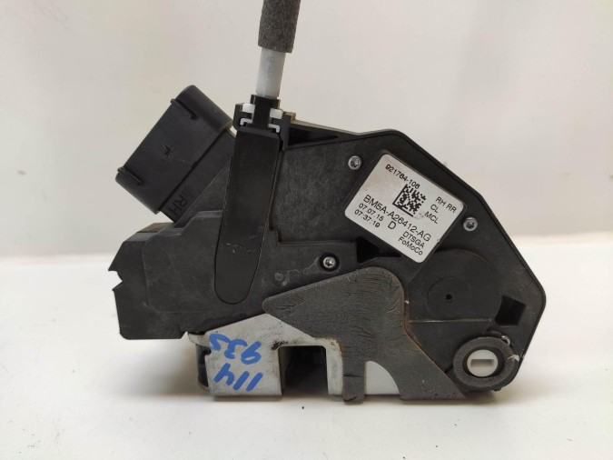 CERRADURA PUERTA DELANTERA DERECHA FORD FOCUS 2015