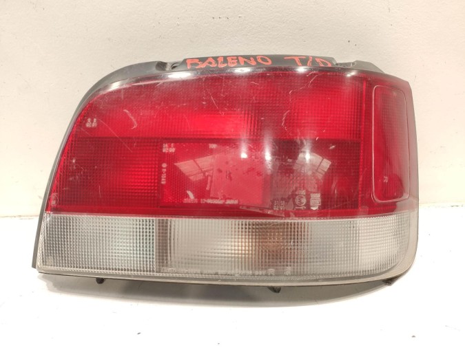 PILOTO TRASERO DERECHO SUZUKI BALENO 1997