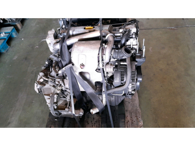 MOTOR CON ACCESORIOS Y CAJA DE CAMBIOS OPEL VECTRA