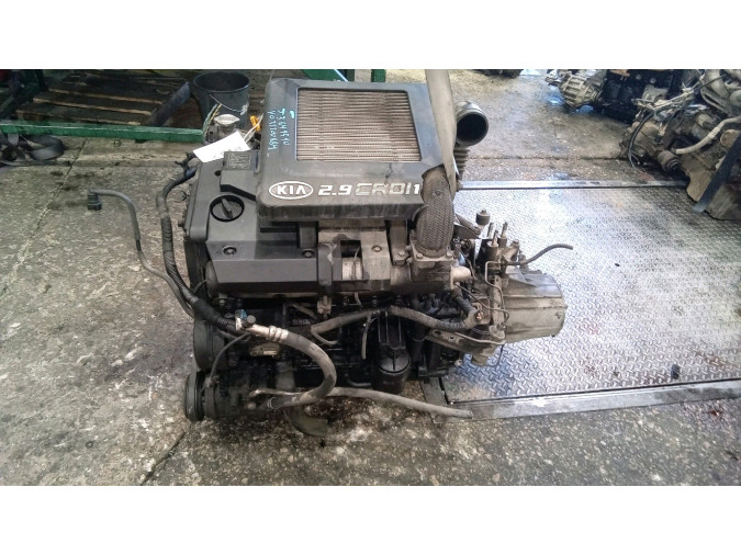 MOTOR CON ACCESORIOS Y CAJA DE CAMBIOS KIA CARNIVAL 2004