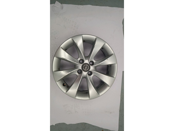 LLANTA SO OPEL CORSA