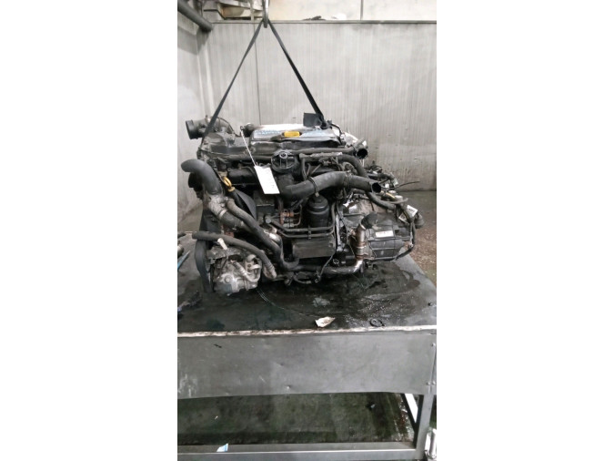 MOTOR CON ACCESORIOS Y CAJA DE CAMBIOS OPEL ASTRA 2001