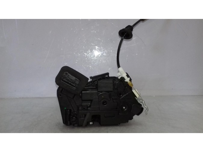 CERRADURA PUERTA TRASERA IZQUIERDA SKODA OCTAVIA 2016