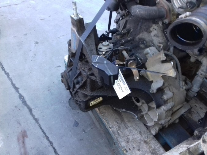 CAJA CAMBIOS FORD MONDEO 2001