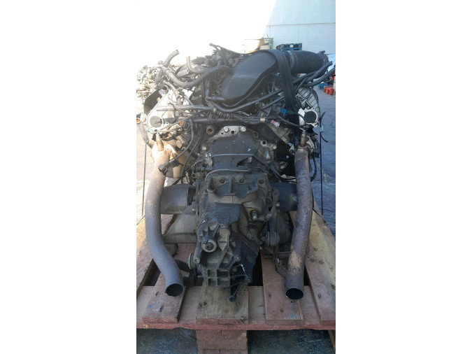MOTOR CON ACCESORIOS Y CAJA DE CAMBIOS AUDI A6 2004