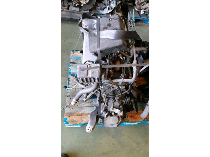 MOTOR CON ACCESORIOS Y CAJA DE CAMBIOS FIAT PUNTO 1994