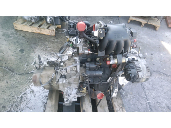 MOTOR CON ACCESORIOS Y CAJA DE CAMBIOS PEUGEOT 306 1996