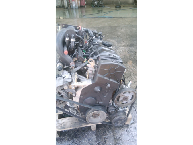 MOTOR CON ACCESORIOS Y CAJA DE CAMBIOS PEUGEOT 306 1996