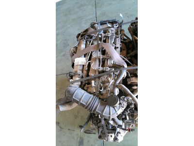 MOTOR CON ACCESORIOS Y CAJA DE CAMBIOS KIA RIO 2006