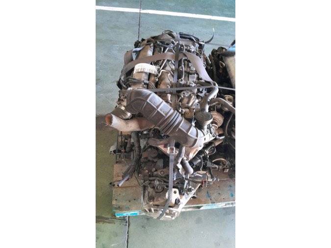 MOTOR CON ACCESORIOS Y CAJA DE CAMBIOS KIA RIO 2006