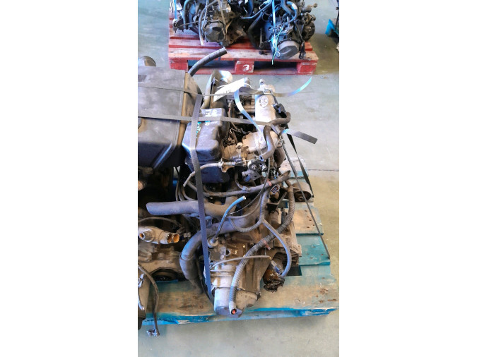MOTOR CON ACCESORIOS Y CAJA DE CAMBIOS HYUNDAI ATOS 2000