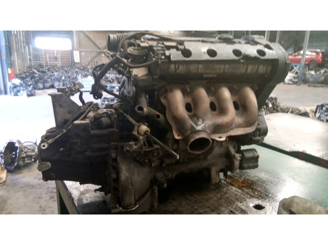 MOTOR CON ACCESORIOS Y CAJA DE CAMBIOS PEUGEOT 407 2004