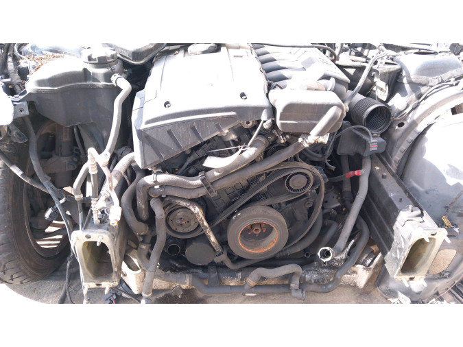 MOTOR CON ACCESORIOS Y CAJA DE CAMBIOS BMW 325I 2007