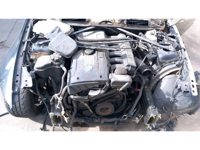MOTOR CON ACCESORIOS Y CAJA DE CAMBIOS BMW 325I 2007