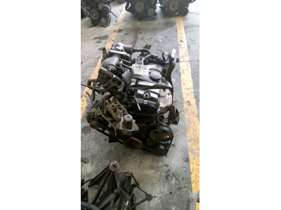 MOTOR CON ACCESORIOS Y CAJA DE CAMBIOS CITROEN XSARA 1999