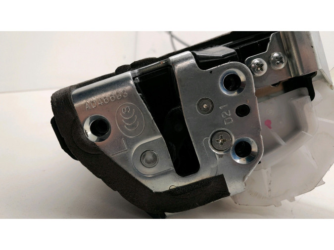 CERRADURA PUERTA TRASERA IZQUIERDA TOYOTA C-HR