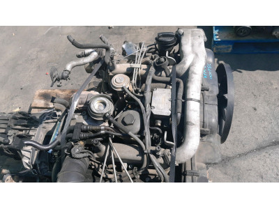 MOTOR CON ACCESORIOS Y CAJA DE CAMBIOS AUDI A6 2001