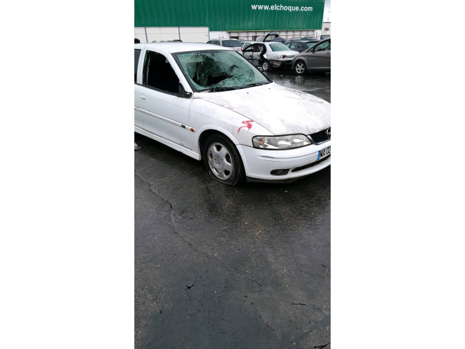 MOTOR CON ACCESORIOS Y CAJA DE CAMBIOS OPEL VECTRA 2000